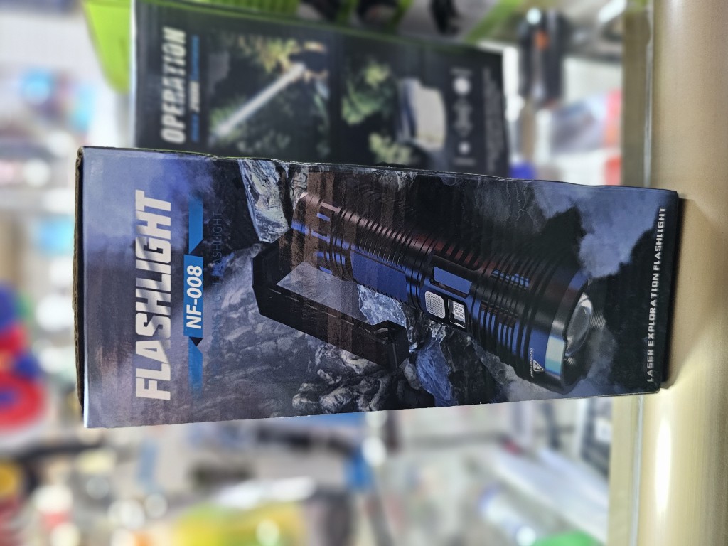 Linterna recargable Flashlight NF-008 negra
