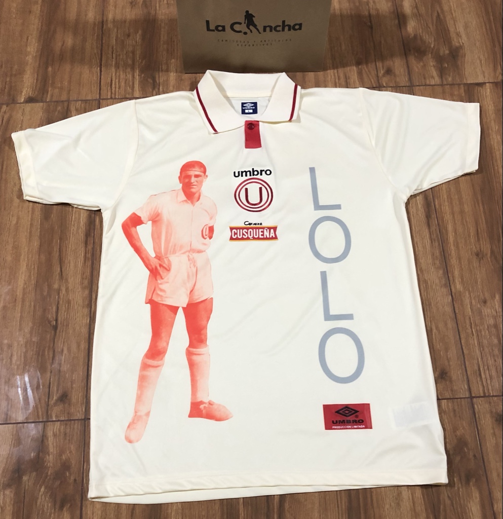 Camiseta Universitario “Homenaje a Lolo” - Año 1998