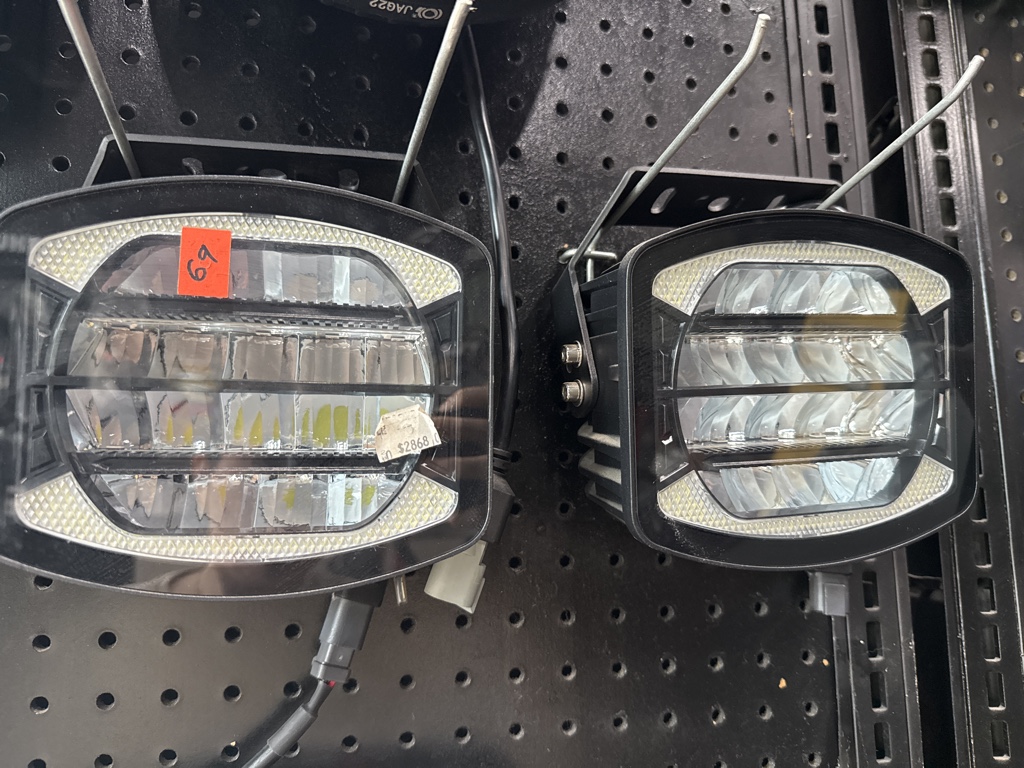 Faros LED rectangulares #69