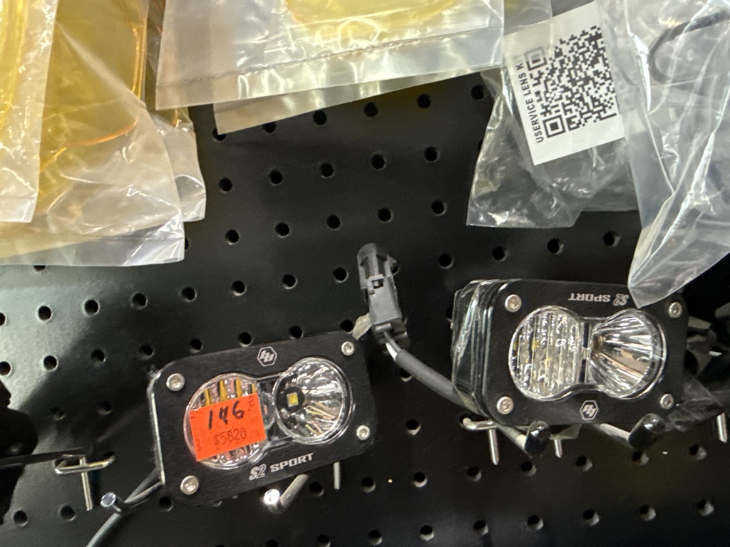 Squadron S2 Sport luces LED negras #146