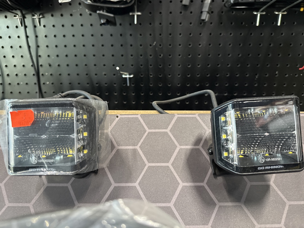 Go Rhino luces LED negras 10R