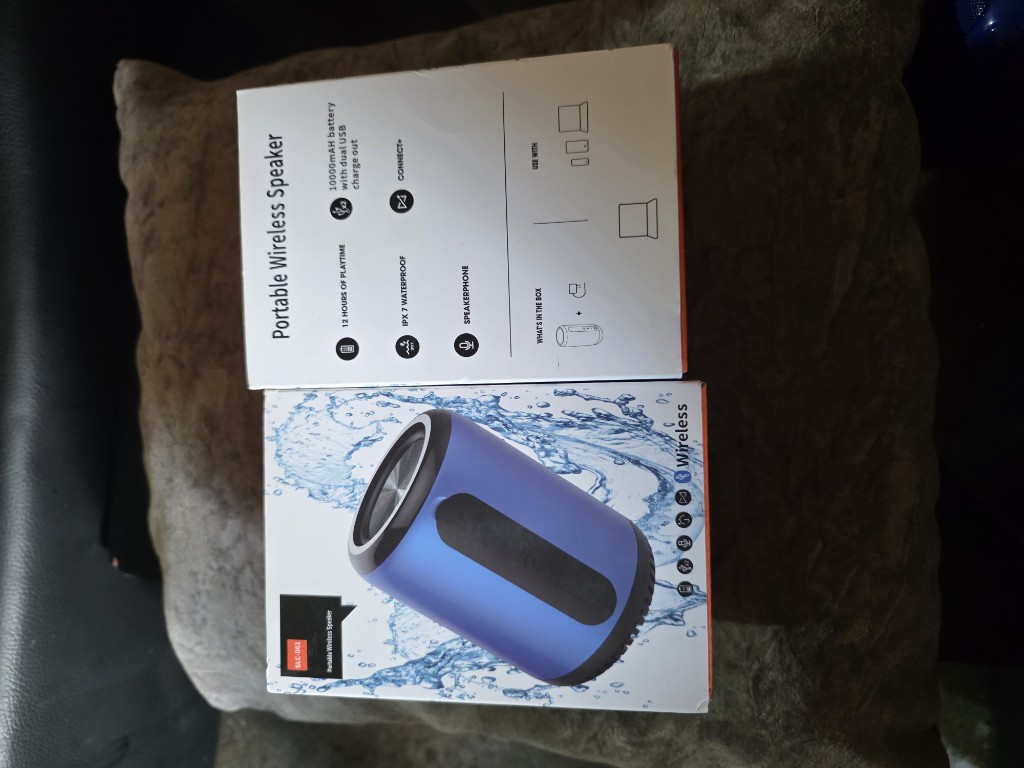 SLC-061 Parlante inalámbrico