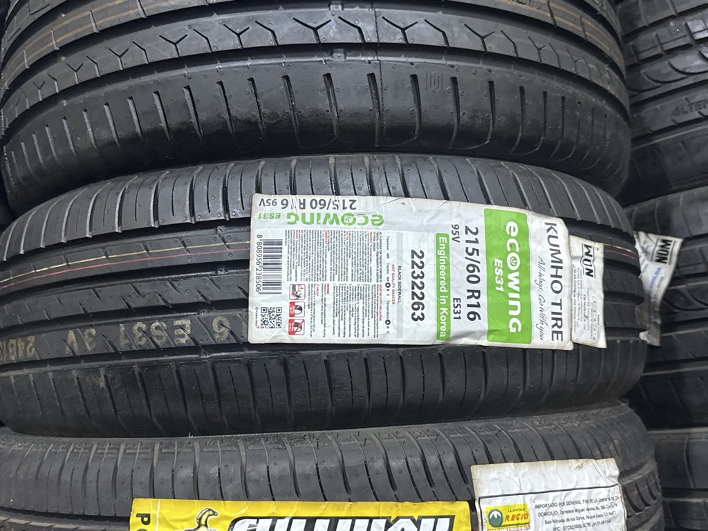 Kumho 215/60R16