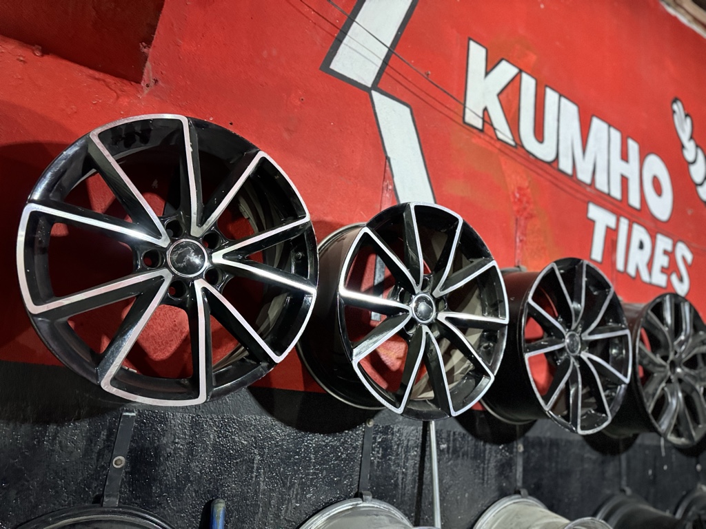 Rines Usados 18” 5/112
