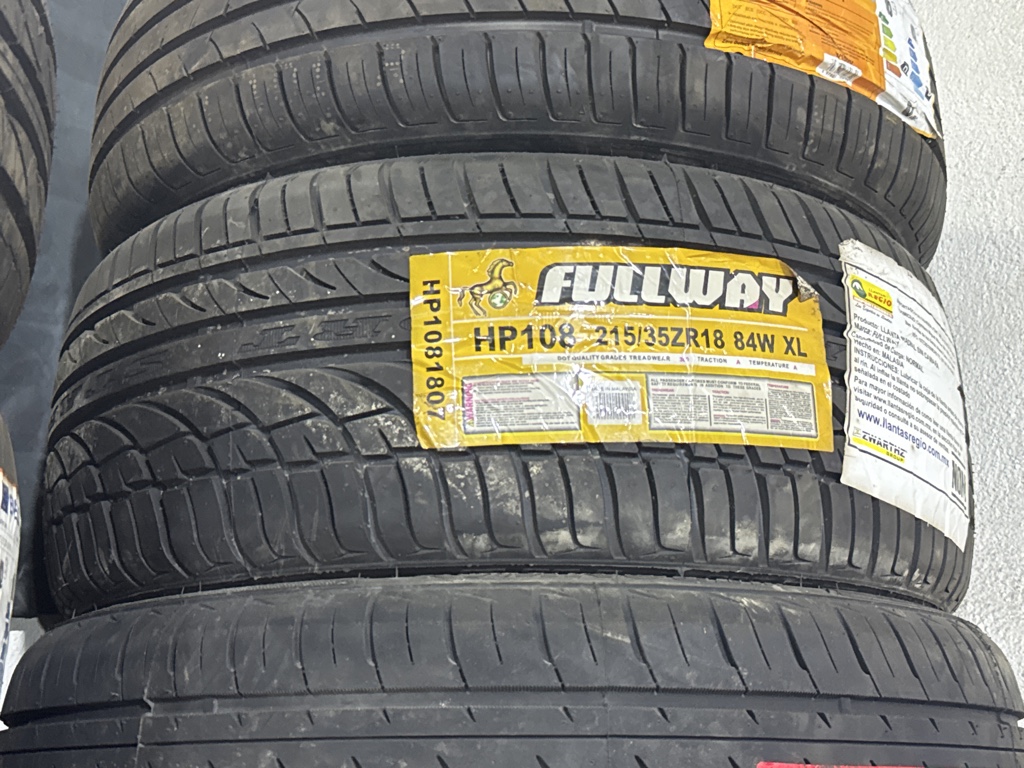 Fullway 215/35ZR18