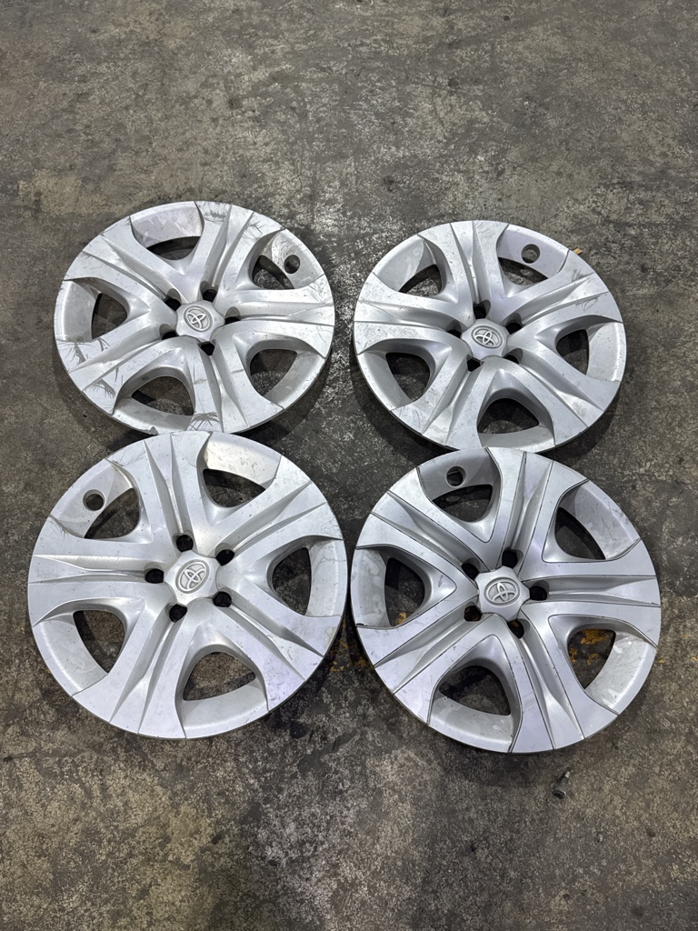 juego Toyota tapones rines plata 17 5/114