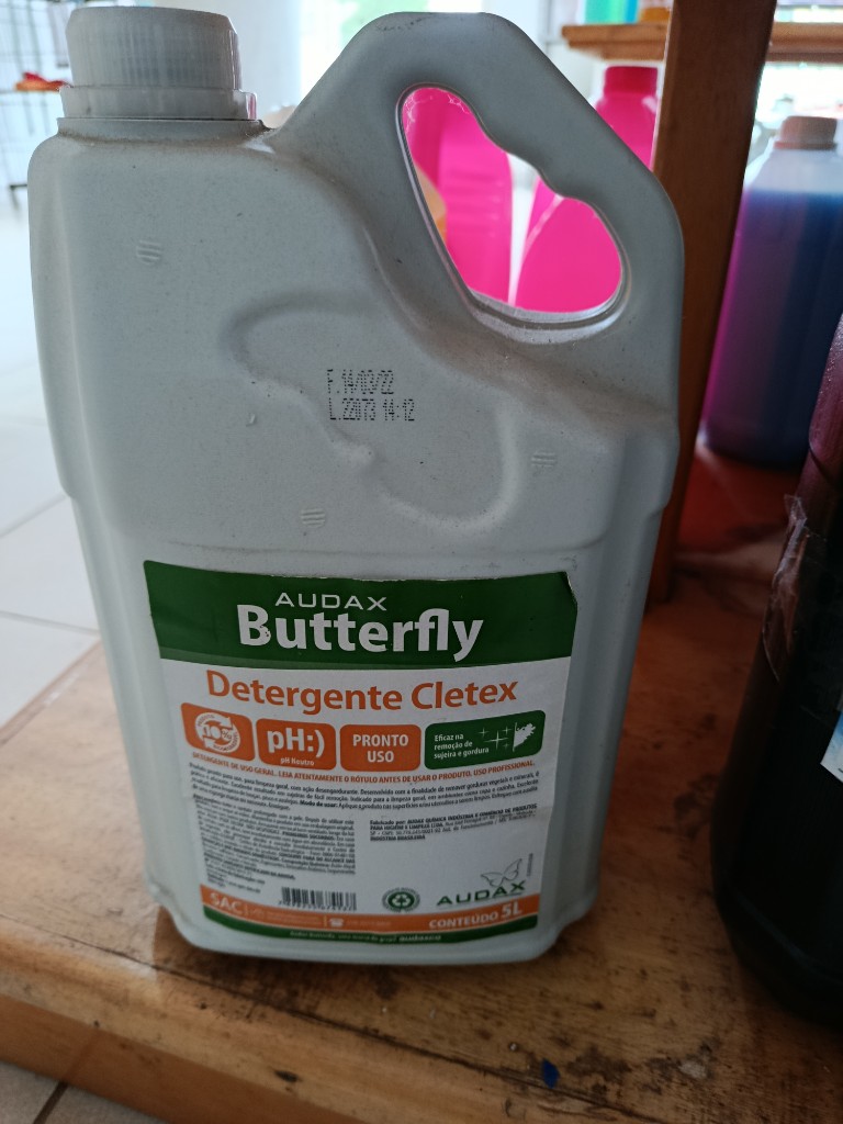 Detergente cletex Audax
