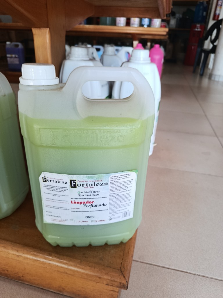 Limpador perfumado Pinho