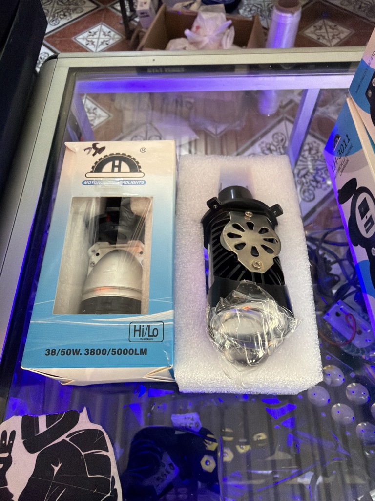 Bombilla h4 para moto premium