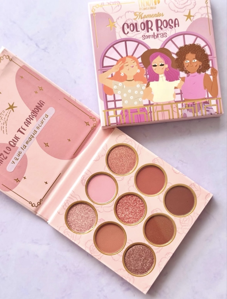 Paleta de sombras color rosa