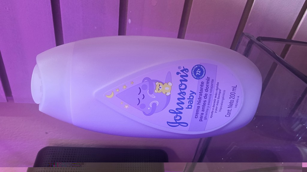 Crema de manos jonson morado