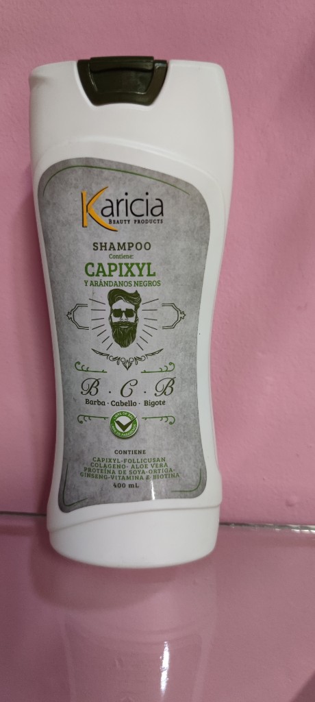 Sh Karicia hombre