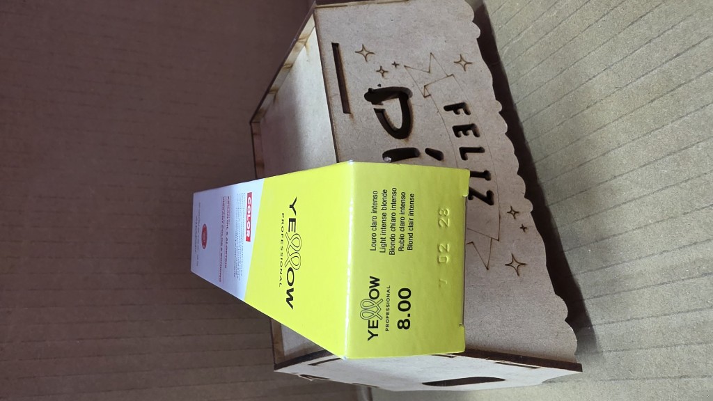 Yellow 8.00