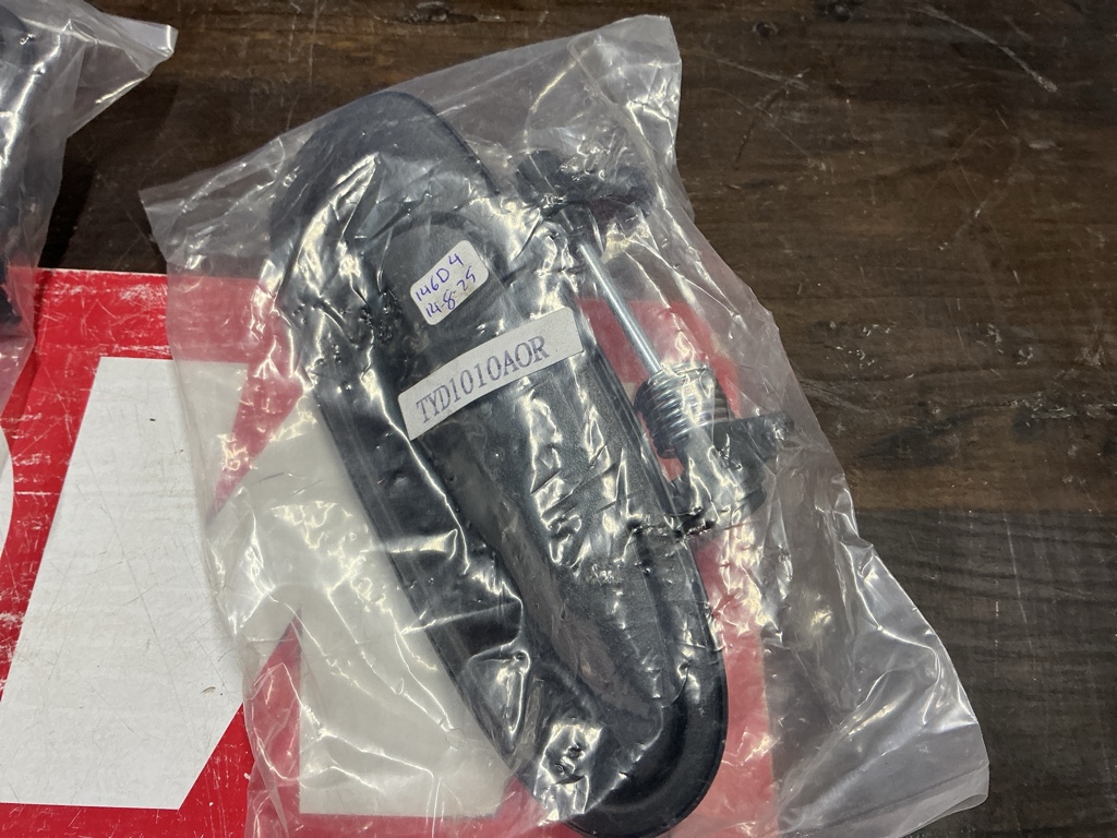 ABRIDOR EXTERIOR DELANTERO 93-97 TYD1010 AOR NEGRO R