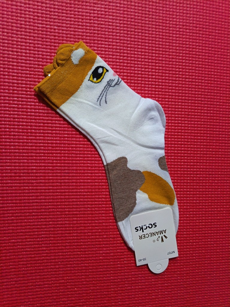 Medias de gatito con orejitas