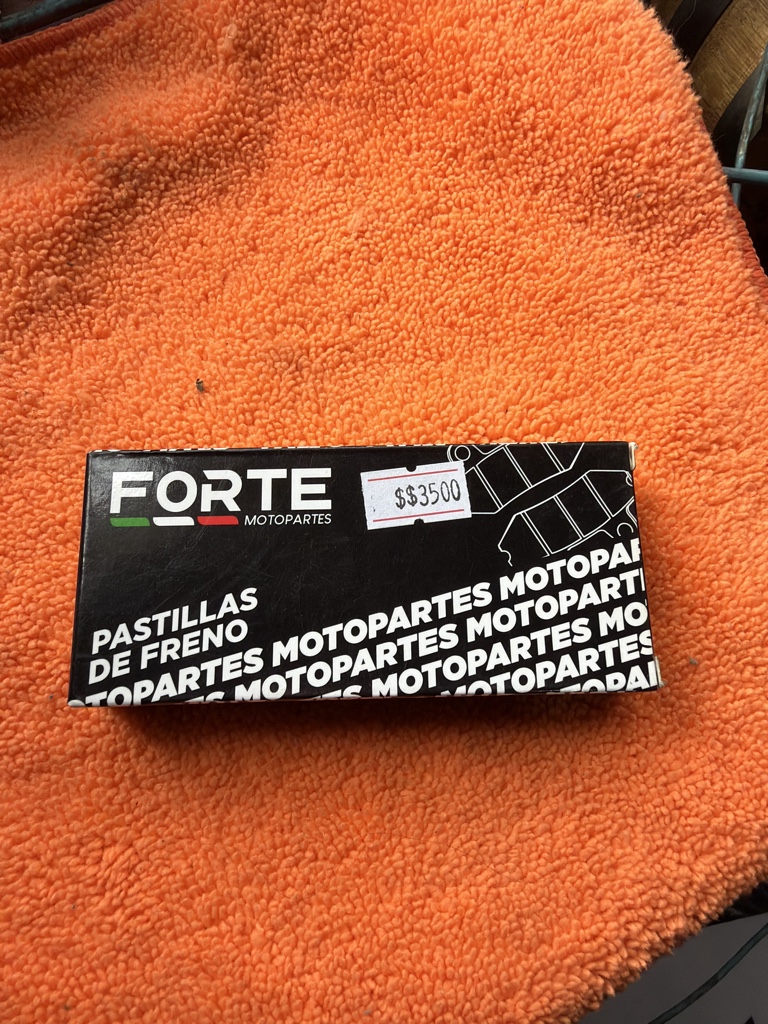 Pastillas de freno del Smash 110/ Varias 110 S/cuerno