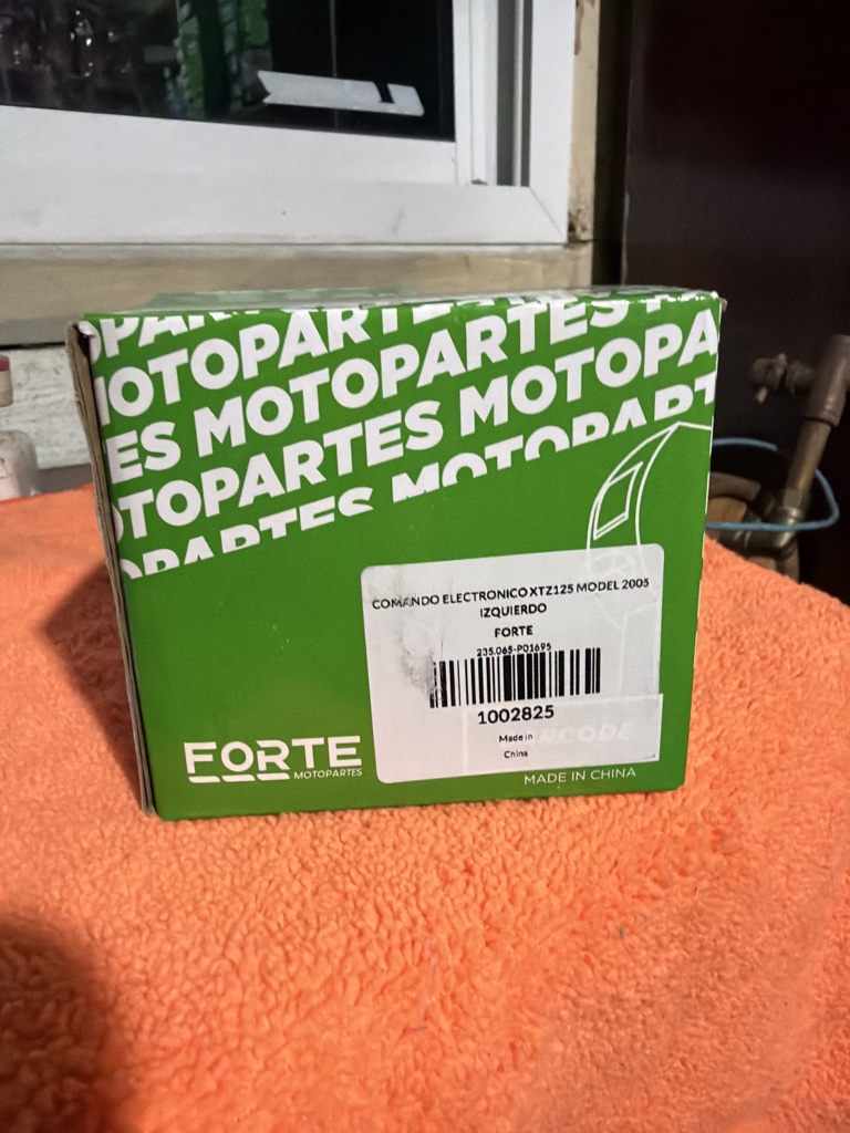 Comando eléctrico XTZ 125 Izquierdo