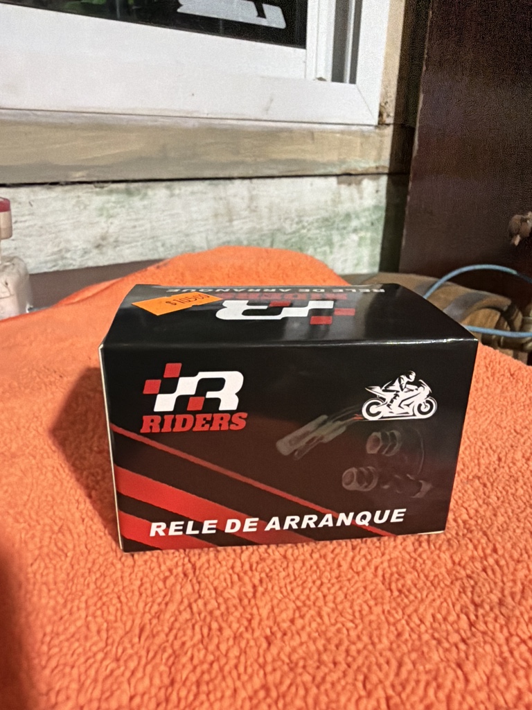 Relay de arranque universal S/fusible RIDERS