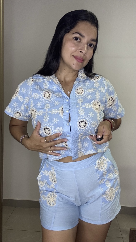 Set azul floral bordado premium