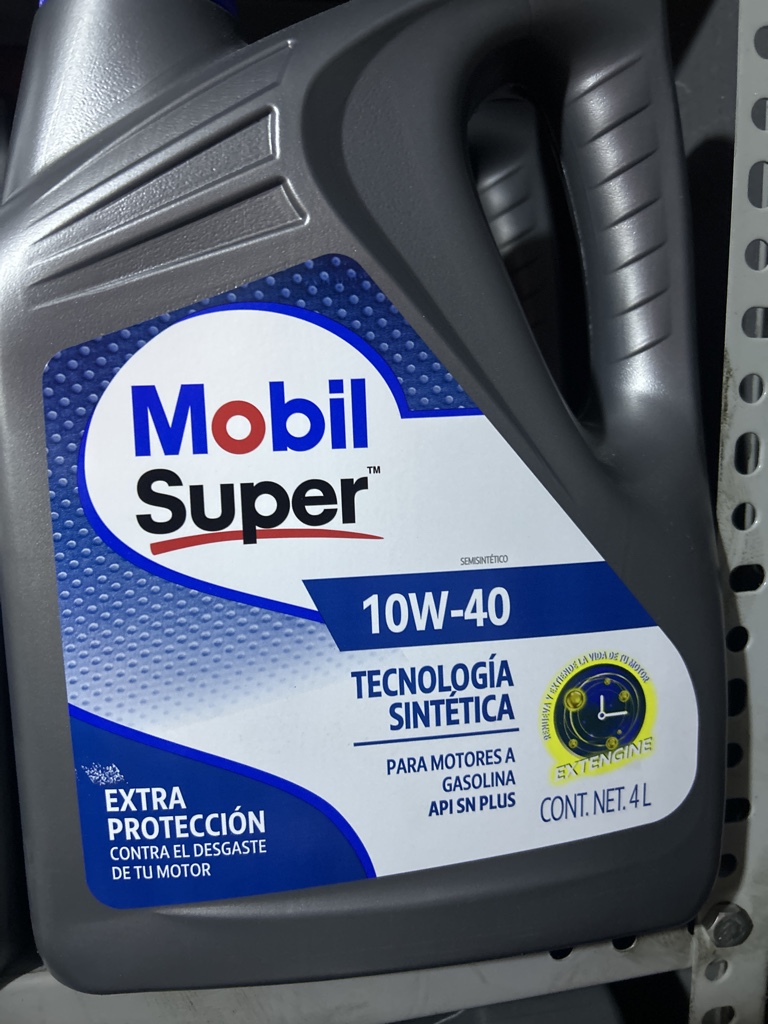 Mobil Super 10W-40 semi sintético