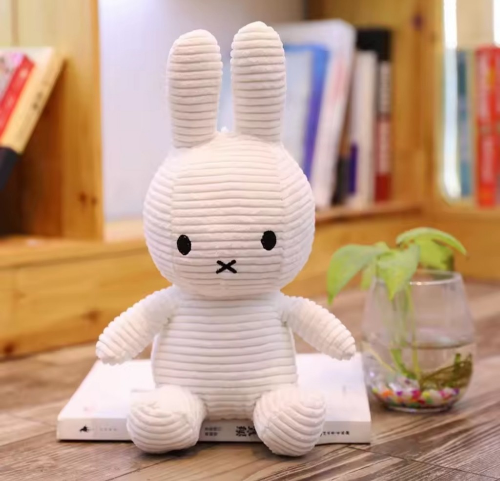 Peluche conejo Miffy