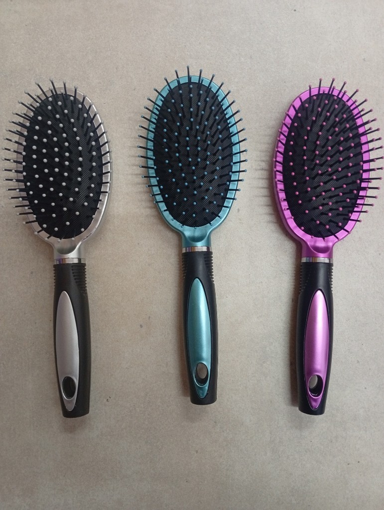 CEPILLO PARA EL CABELLO