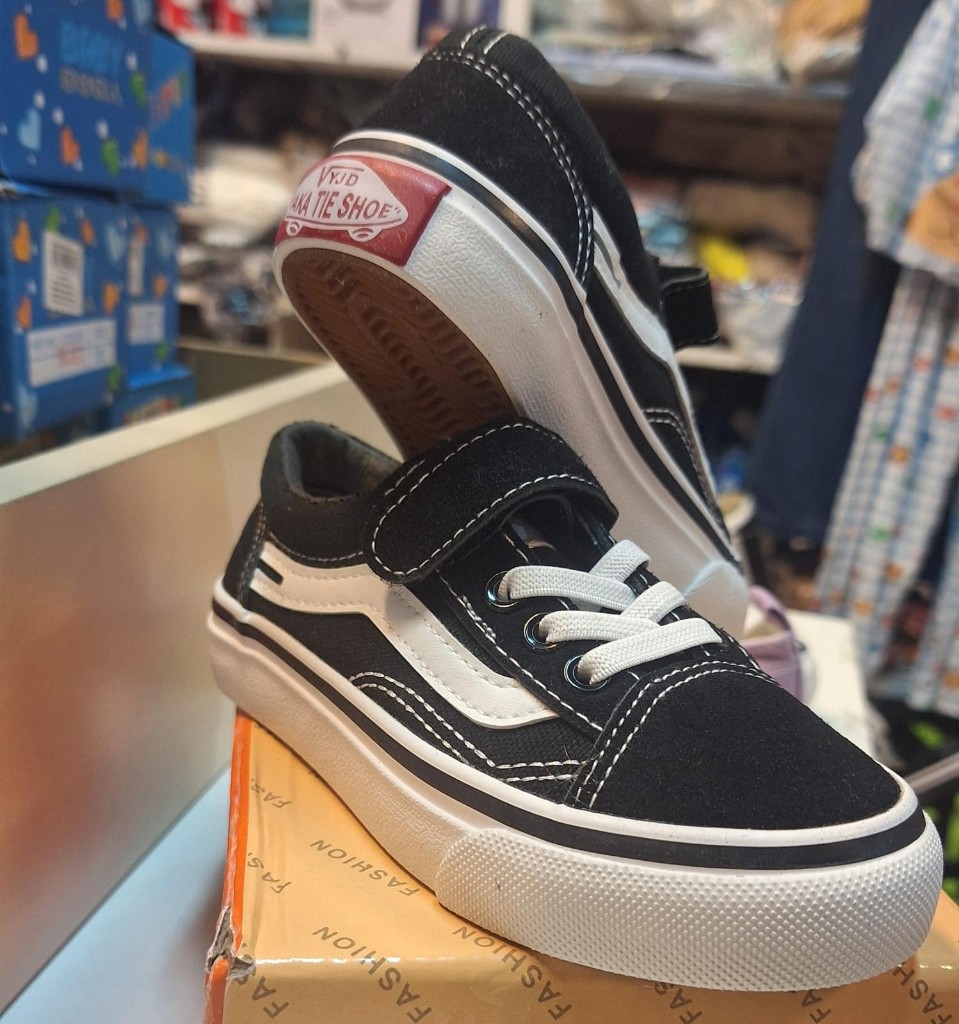 Championes estilo vans