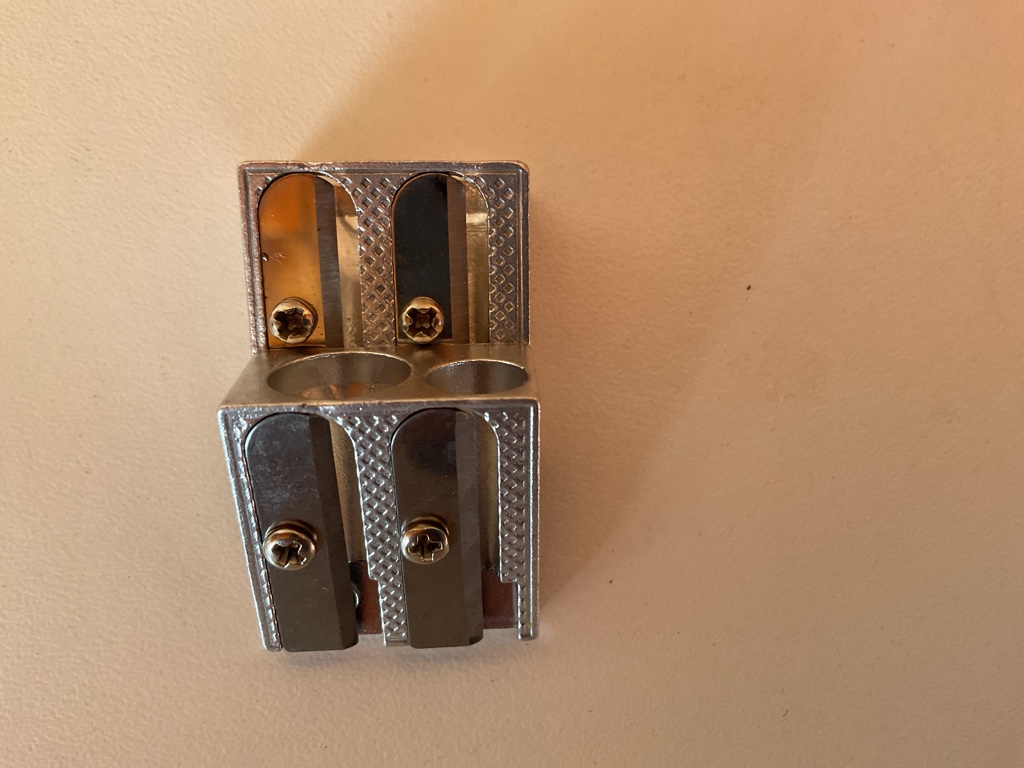Soporte metalico doble