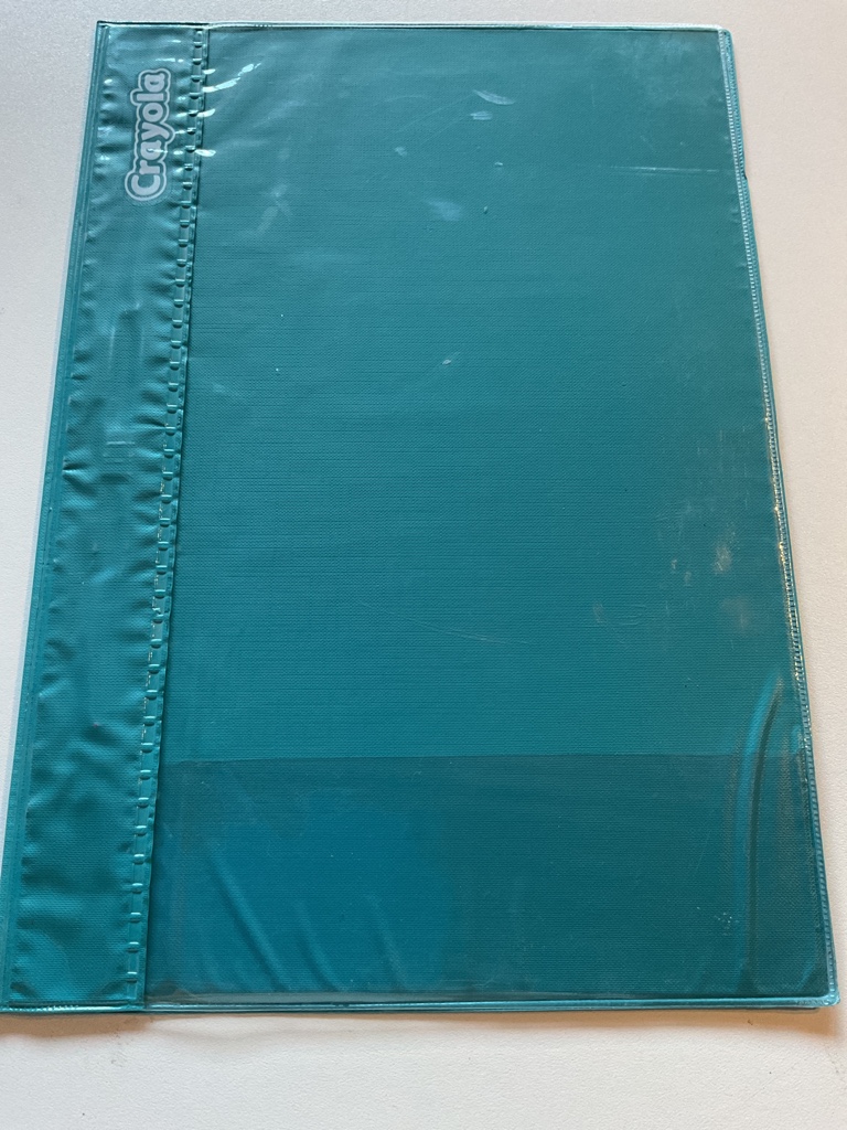 Crayola carpeta turquesa