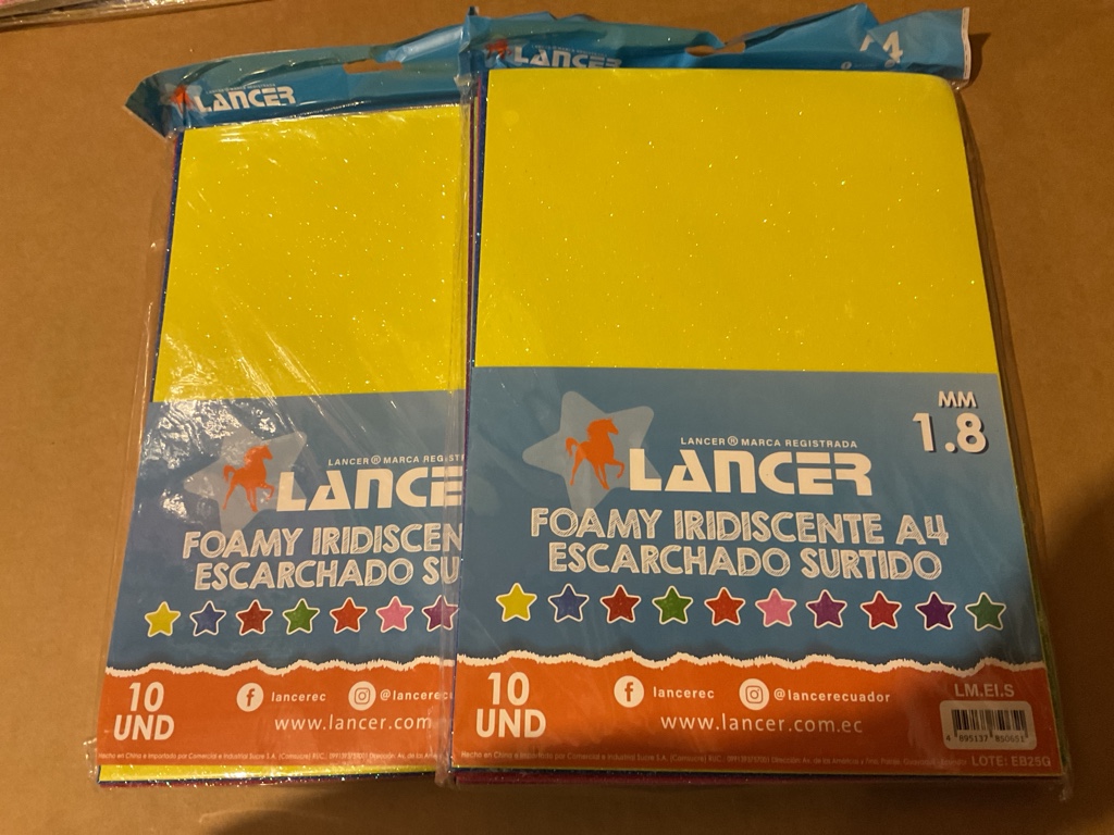Lancer foamy iridiscente amarillo
