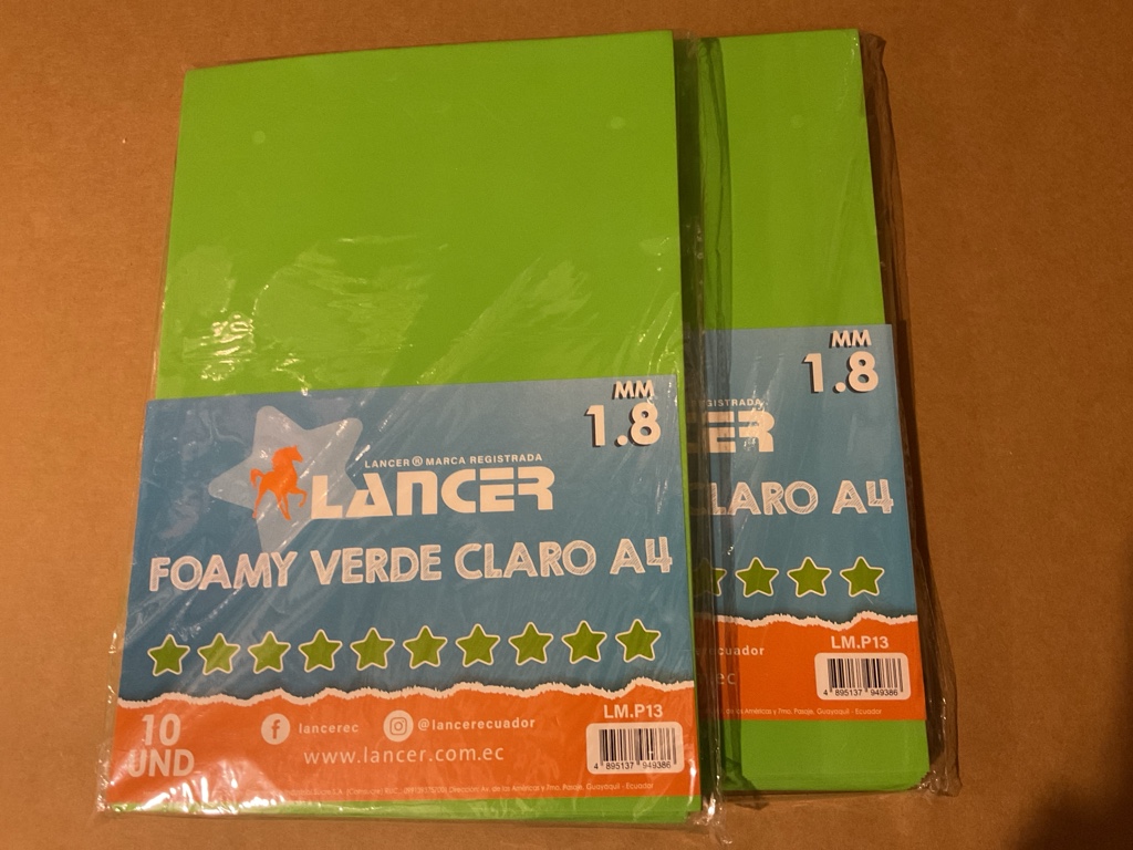 Lancer Foamy verde claro A4