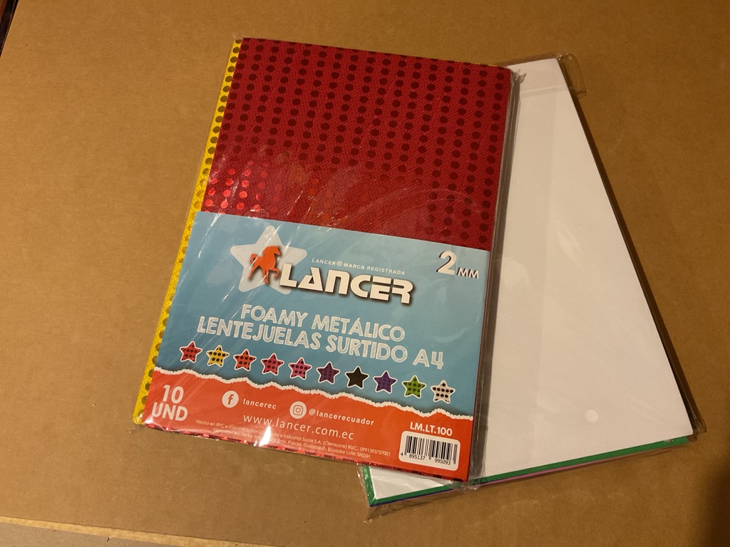 Lancer foamy metalico lentejuelas surtido A4