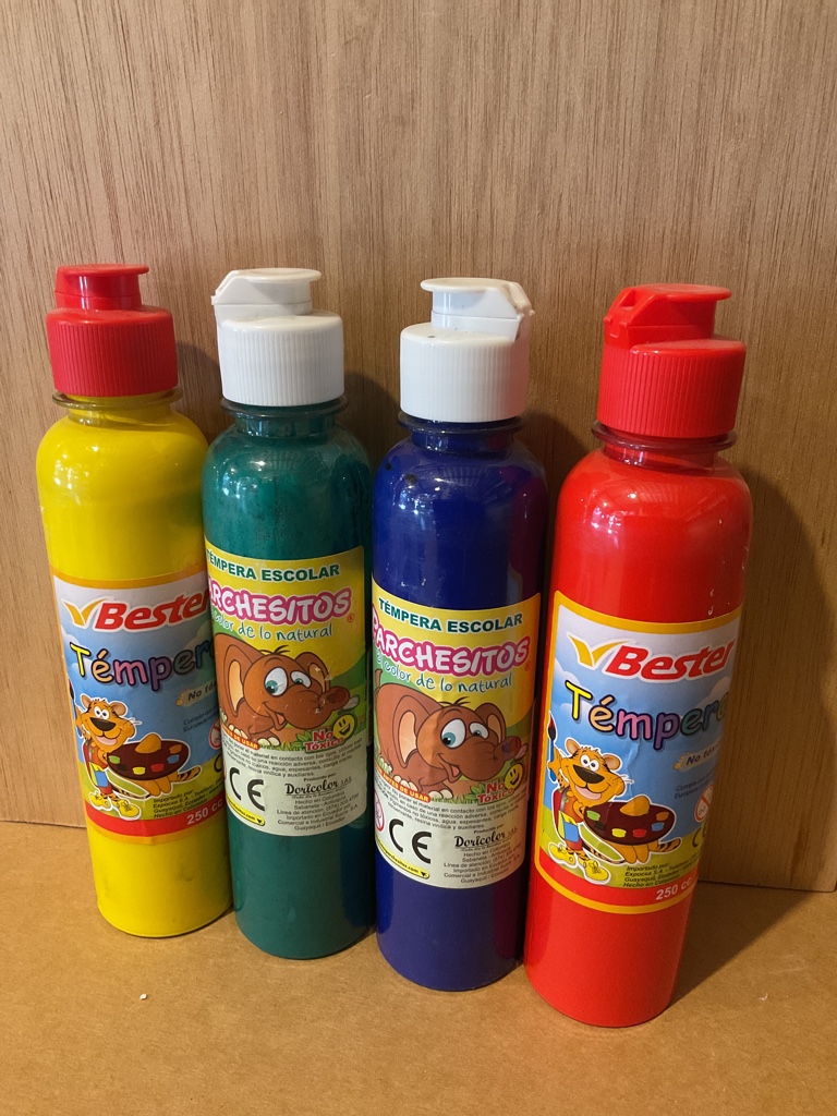 Bestel Tempera escolar surtida