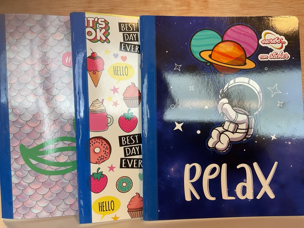Cuaderno Relax sticker azul