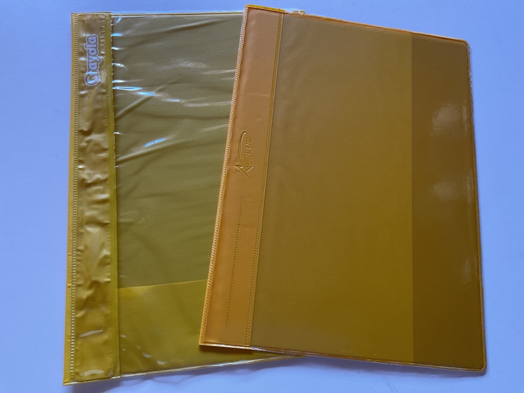 Clayola carpeta transparente amarilla