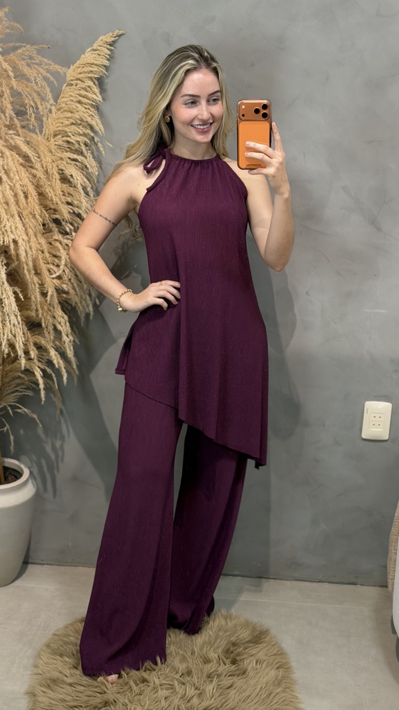 CONJUNTO ANARUGA COM CALÇA