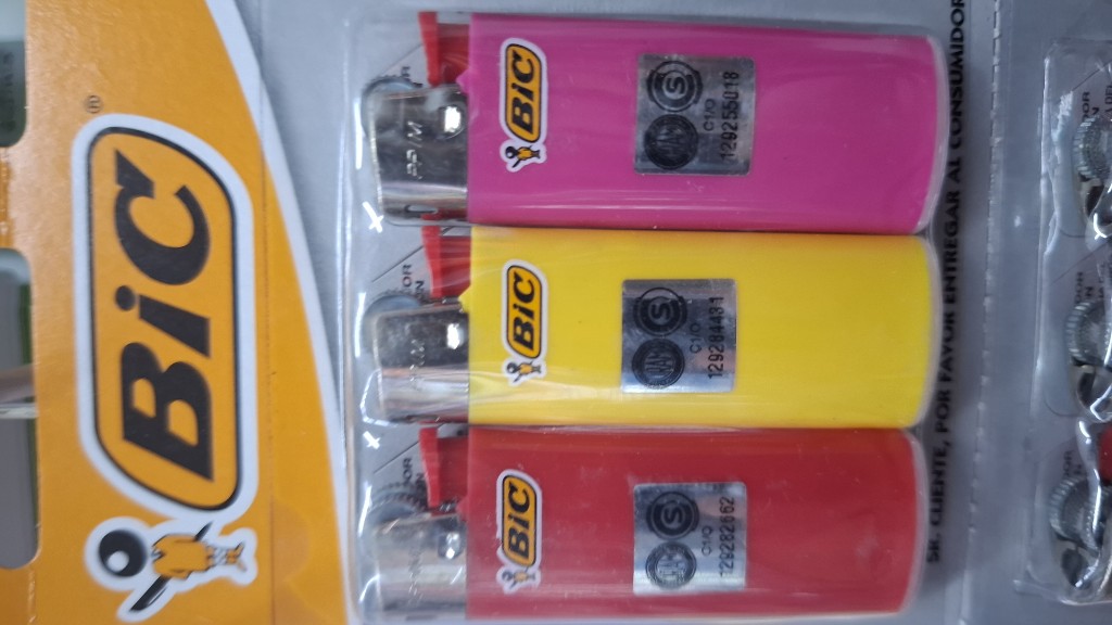 BIC encendedores surtidos