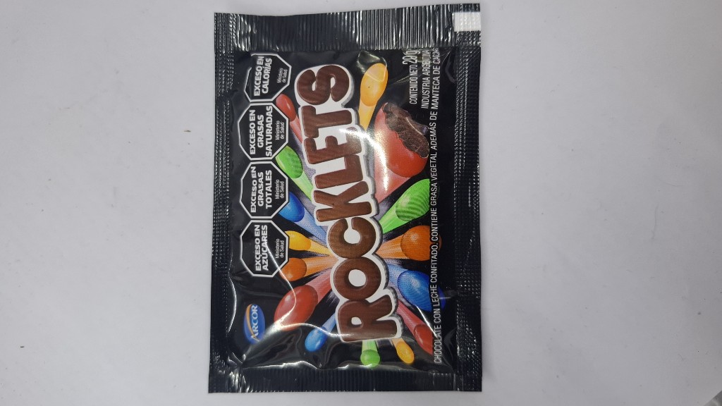 Arcor Rocklets chocolate confitado