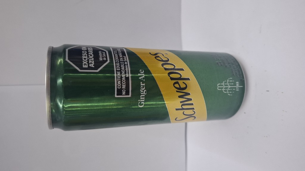 Schweppes Ginger Ale lata