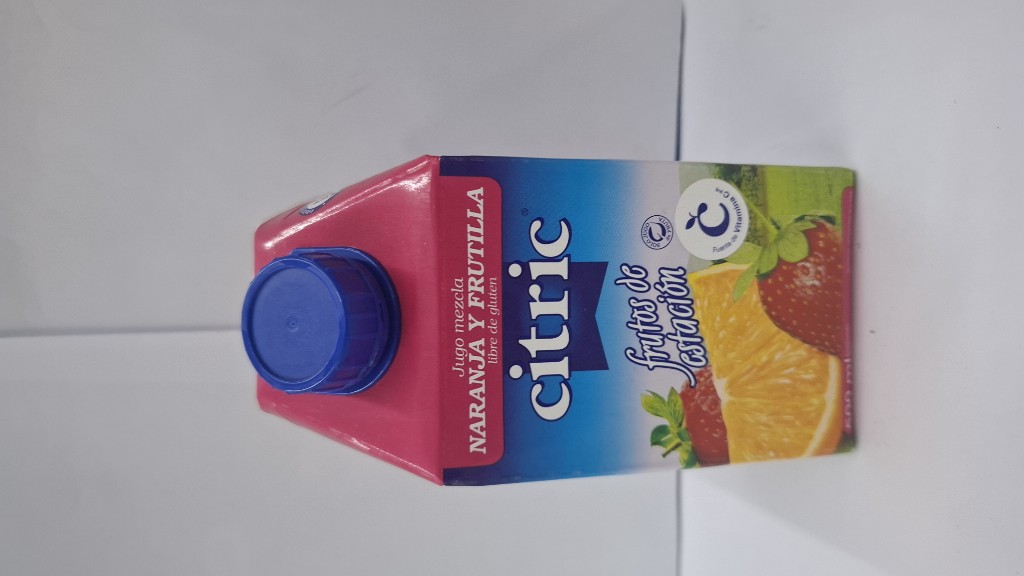 Cutric de naranja + frutilla 500 ml