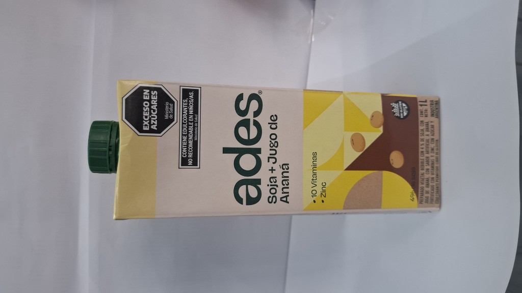 Ades soja jugo de anana