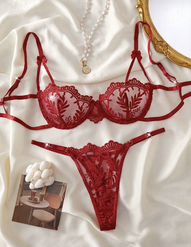 Set de lencería roja