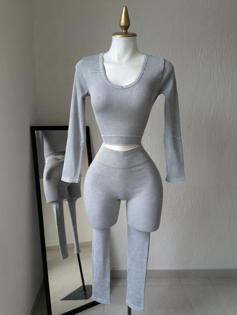 Conjunto deportivo GRIS PERLA 3041 AU