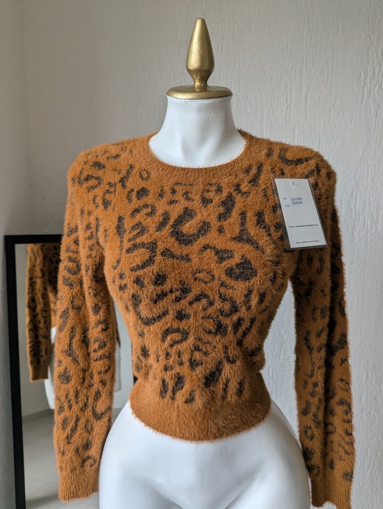 Suéter animal print SHEDRON 5726S AU