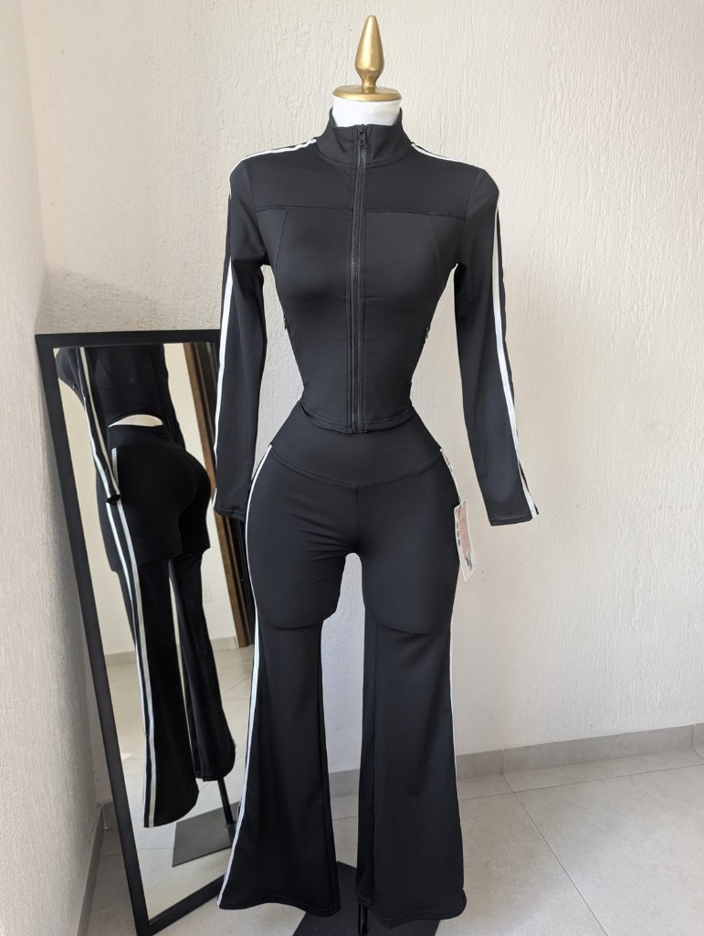 Conjunto deportivo NEGRO 021 SALVA