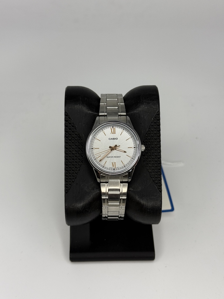 CASIO V005D