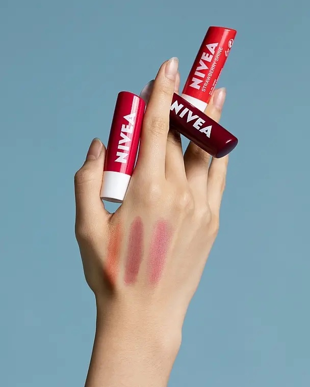 Balsamo labial Nivea