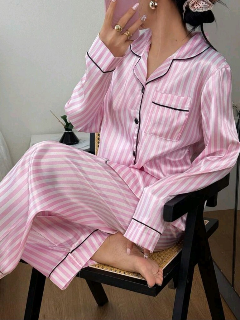 PIJAMA DE SEDA ROSA