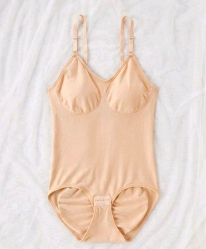 XL - BODY BEIGE MOLDEADOR