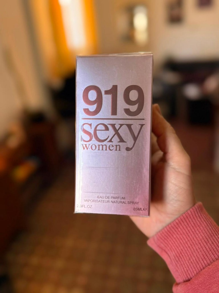 919 Sexy women